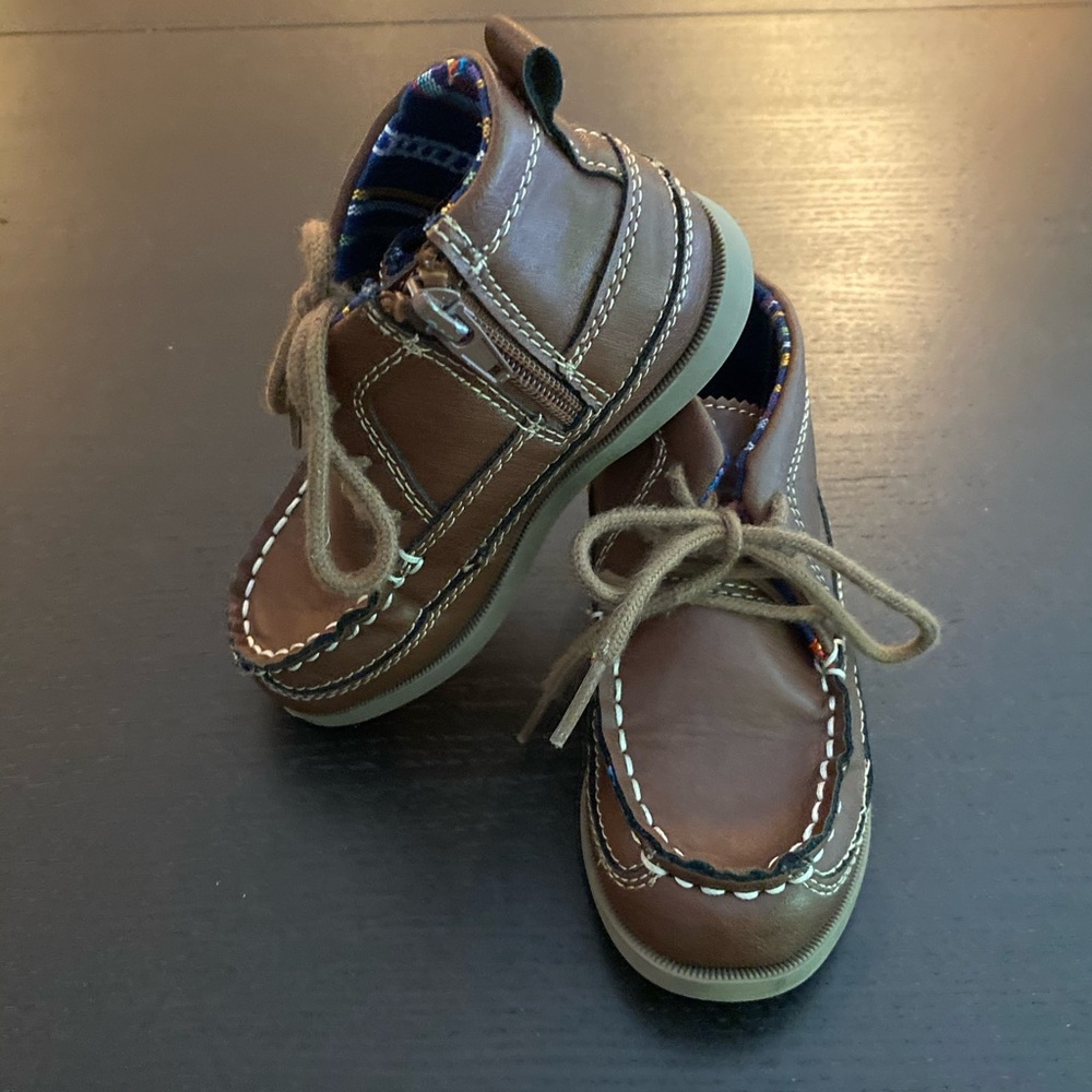 Carters Jinju2 Boys Chukka Moccasin